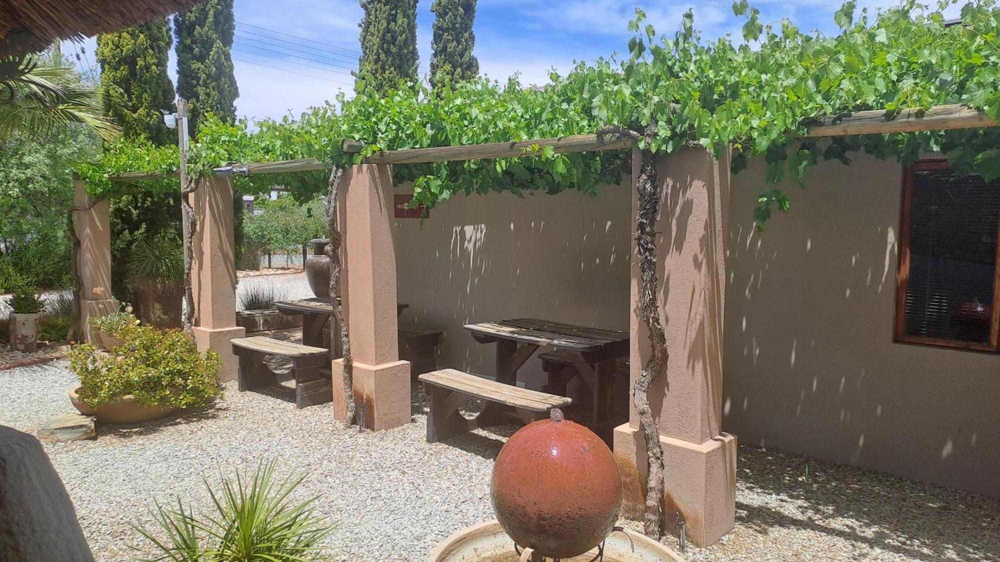 African Dawn B&B Calvinia Exterior foto